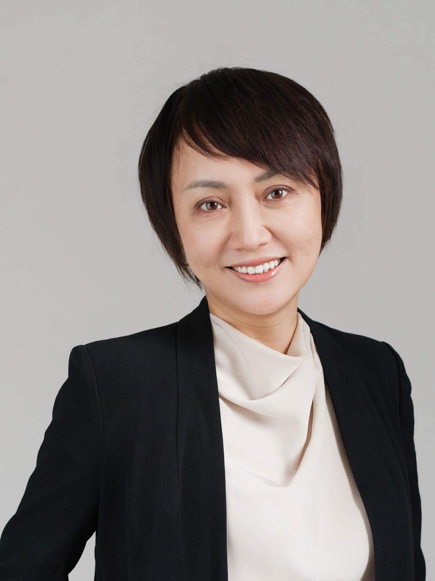 Portrait of Jen Zhou